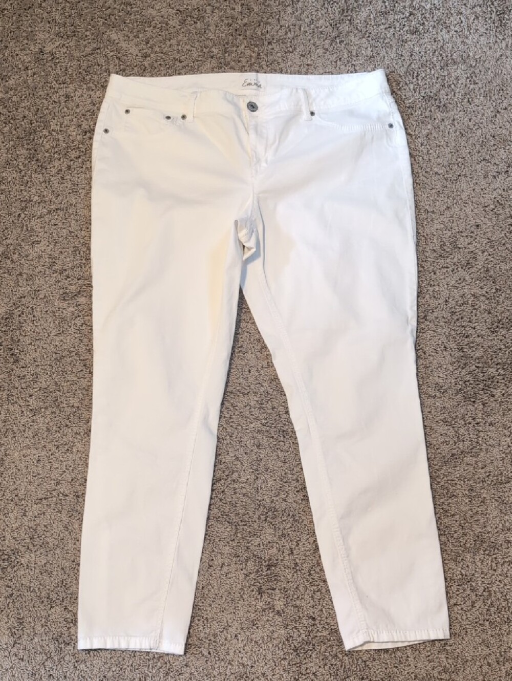 Simply Emma Women's White Plus Size Denim Jeans Size 20 W - Picture 2 of 15
